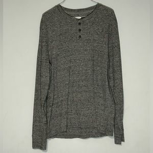 Old Navy Men’s Soft Washed 3 Button Speckled Light Grey Waffle Long sleeve Tee